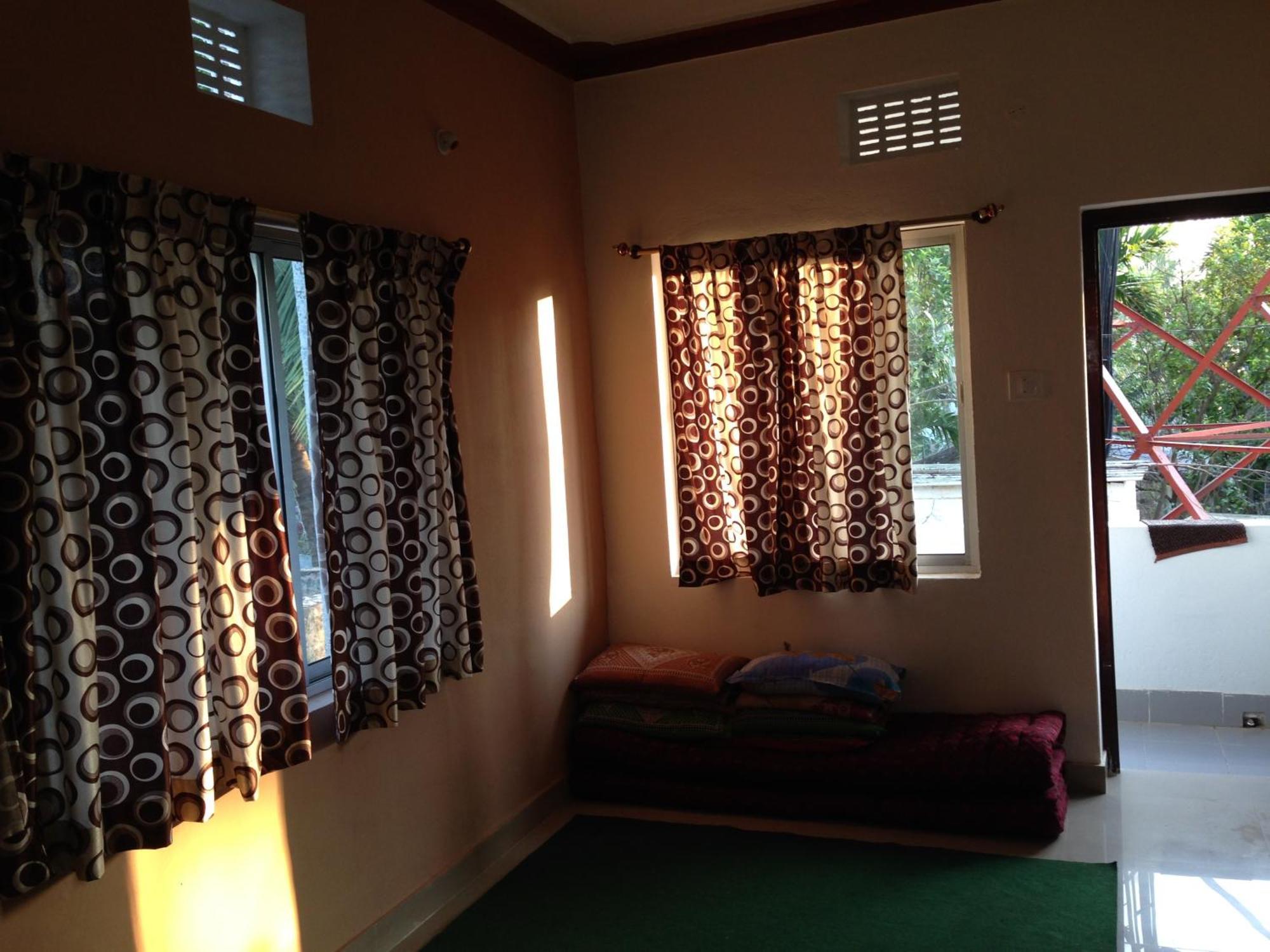 Surya Inn Konark Room photo