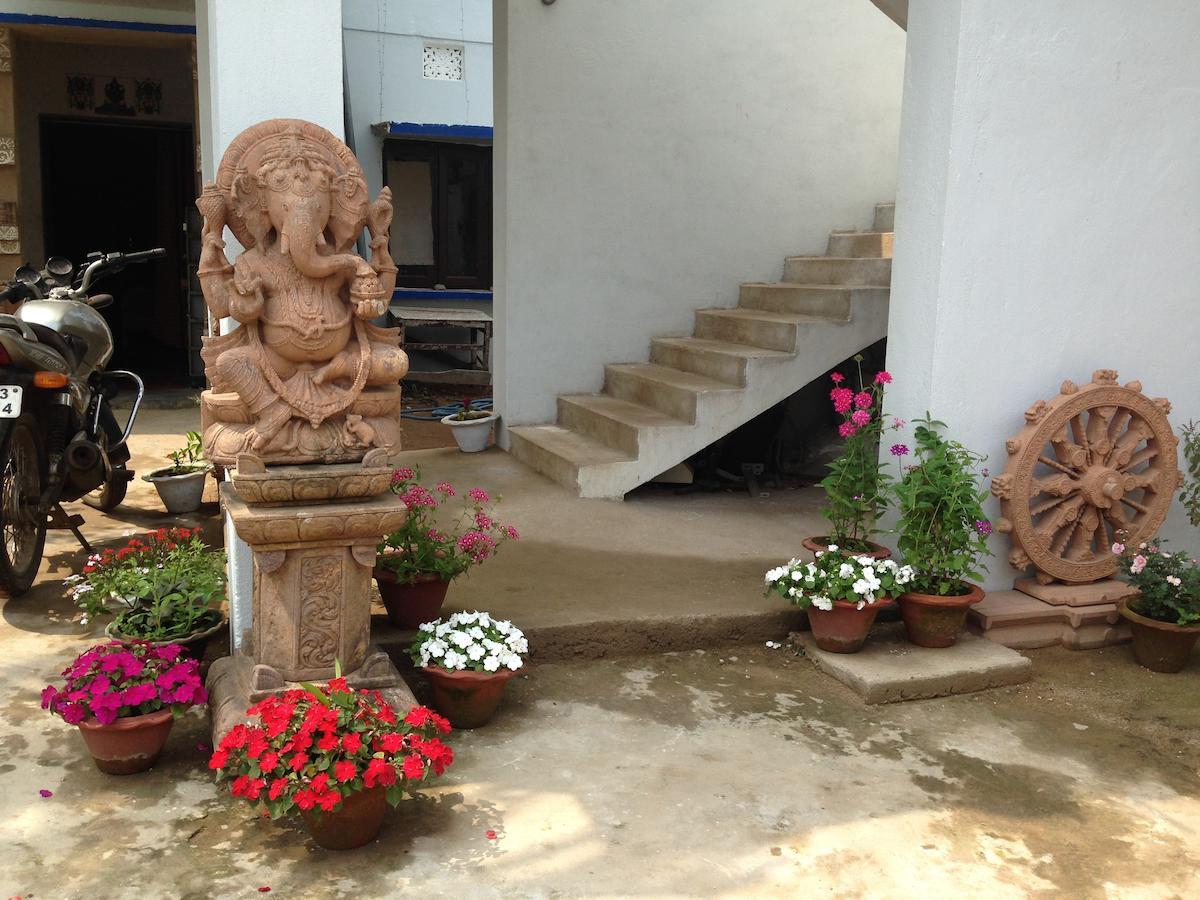 Surya Inn Konark Exterior photo