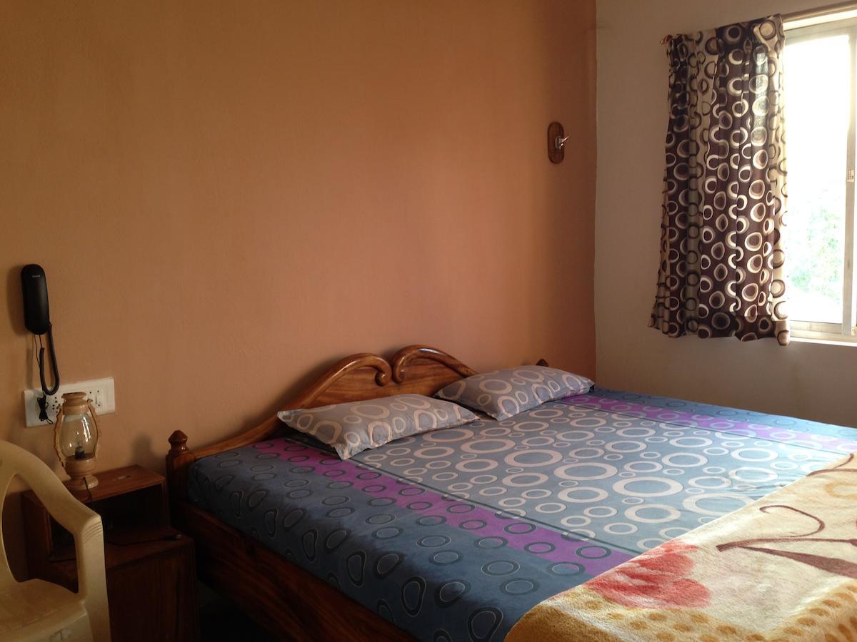 Surya Inn Konark Room photo